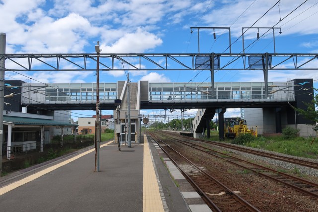 沼ノ端駅 ホーム