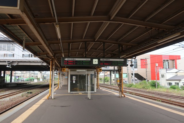 東室蘭駅 ホーム