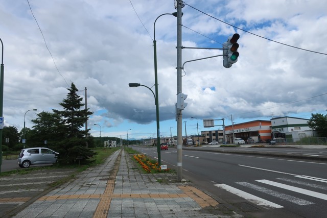 早来駅 駅前