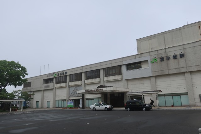 苫小牧駅 駅舎