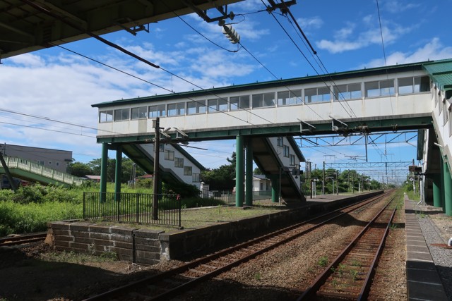 萩野駅 ホーム