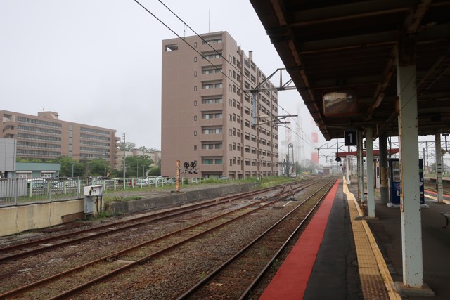 苫小牧駅 ホーム