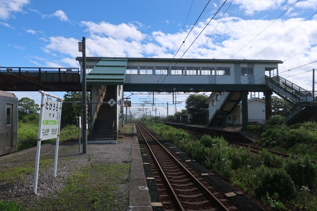 竹浦駅 ホーム