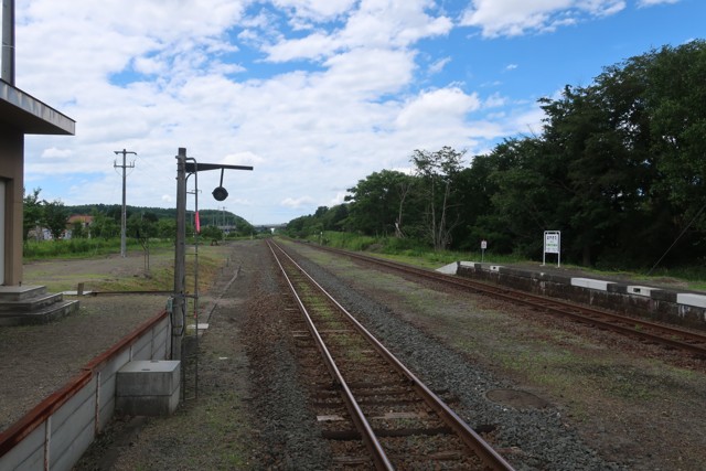 早来駅 ホーム