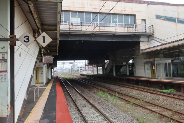苫小牧駅 ホーム