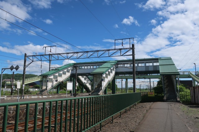 萩野駅 ホーム