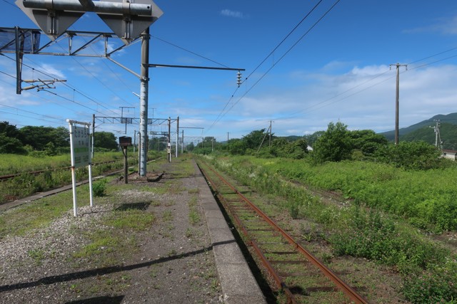 竹浦駅 ホーム