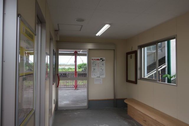 本輪西駅 改札口