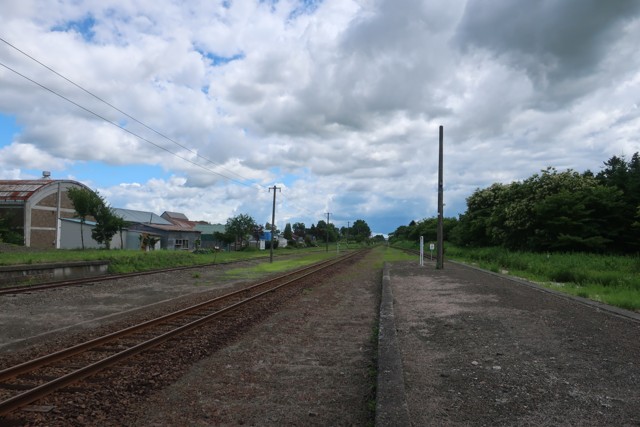 三川駅 ホーム