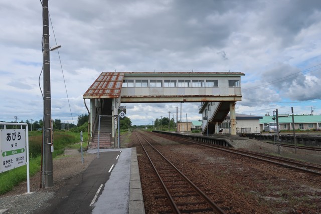 安平駅 ホーム