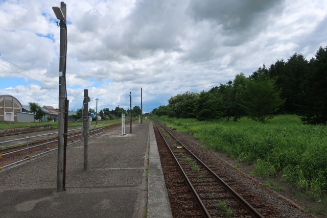三川駅 ホーム