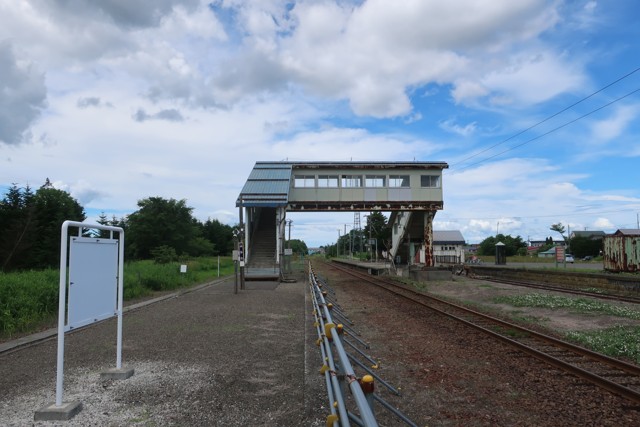 三川駅 ホーム